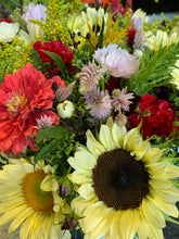 Load image into Gallery viewer, Summer Bouquet CSA - Delivery
